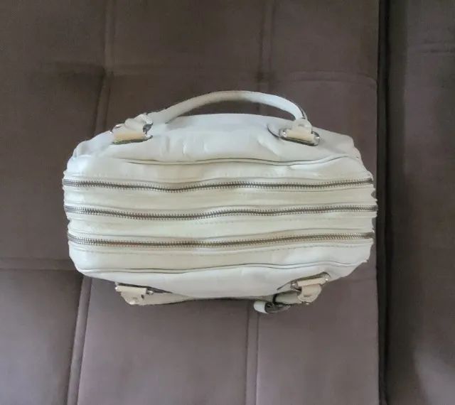 Bolsa Smartbag Couro Legítimo, possui 3 repartições, bolso pequeno interno, de Ombro - Foto 2