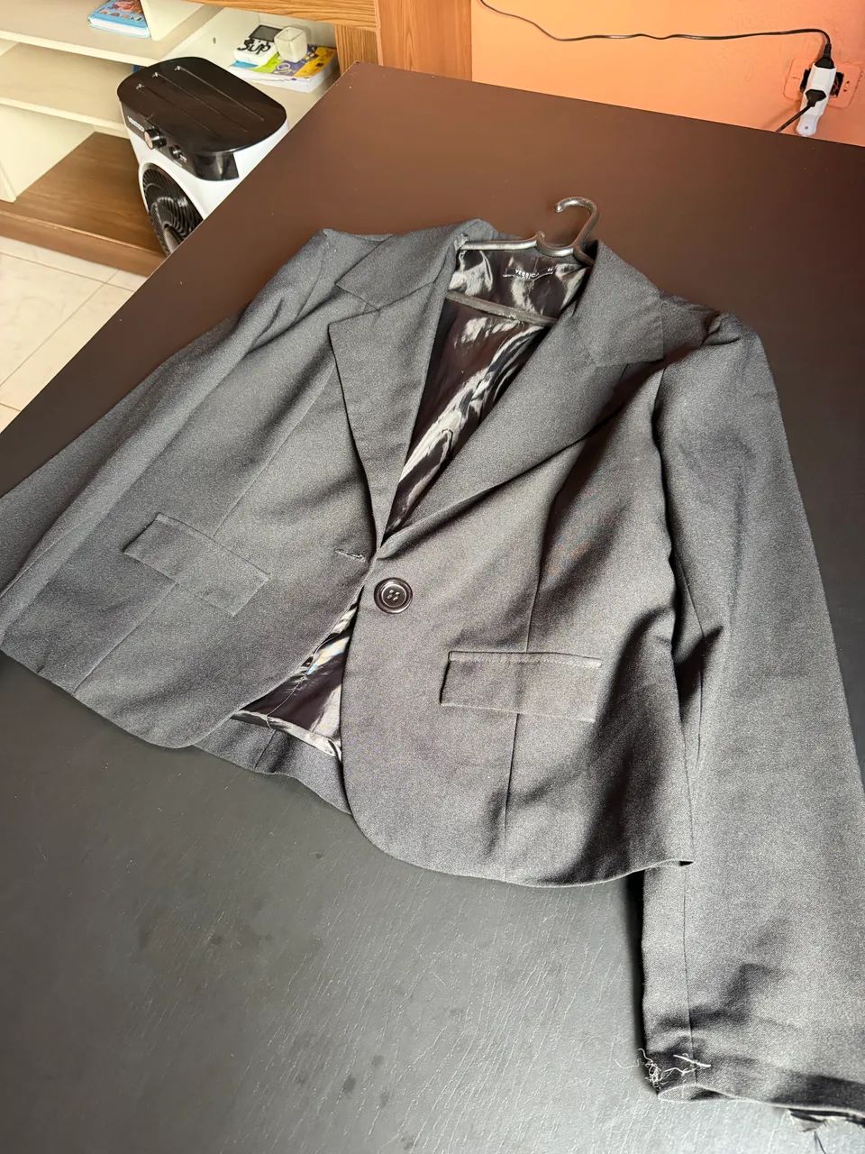 Blazer Tam 44 feminino curto - Foto 2