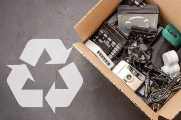 Aceita doações de eletrônicos com avaria (defeito) - Foto 4