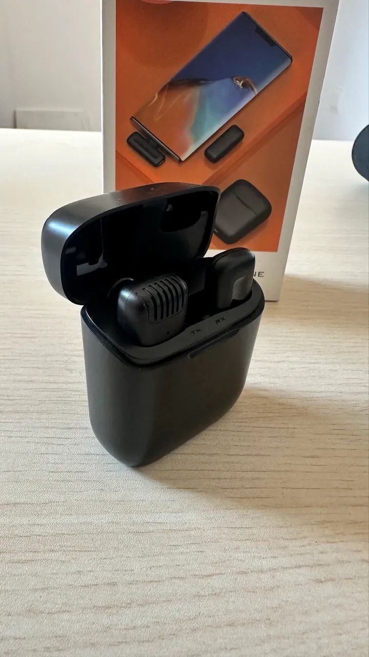 Microfone Sem Fio de Lapela com Case e Receptor - Entrada Lightning IPhone  - Foto 4