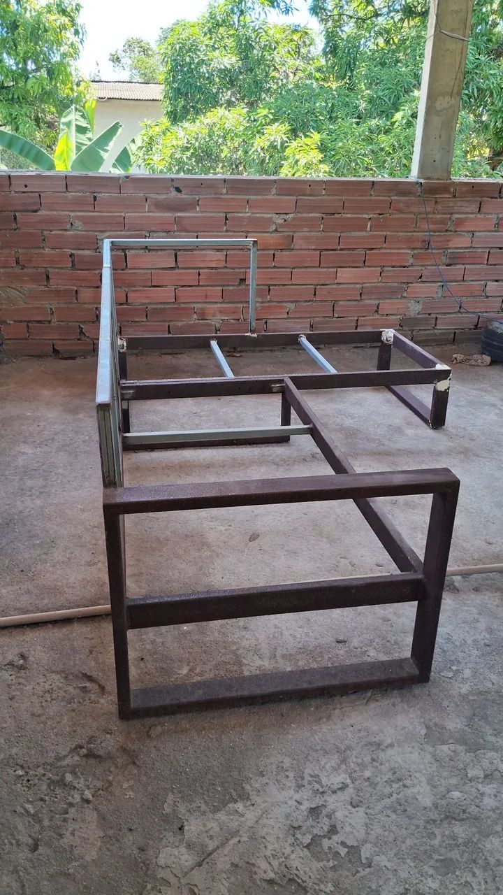 Estrutura de sofá moderno com chaise - Foto 4