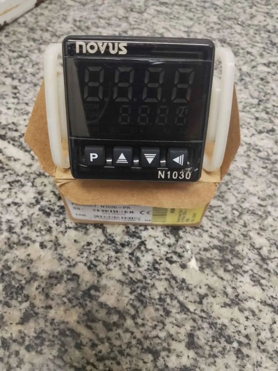 Controlador de Temperatura Novus 1030 - Foto 2