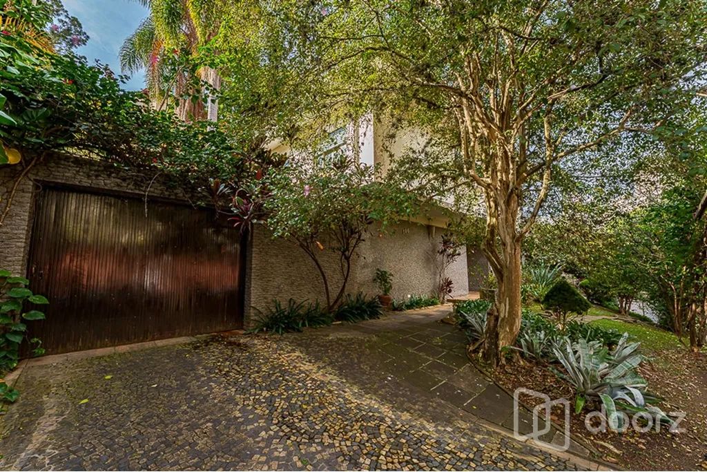 Imóvel na Itabaquara com 3 dormitórios e 320m² - Foto 4