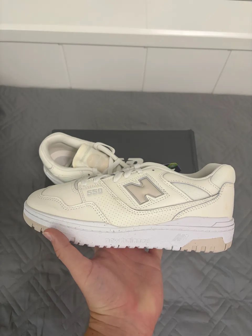 Tênis New Balance 550 Beige - Foto 4
