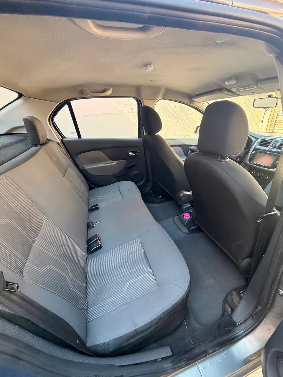 Renault Logan Expression Flex 1.0 12V 4P 2019 - Foto 5