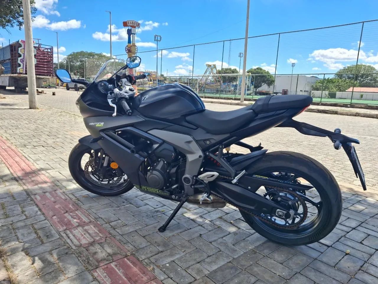 Daytona 660 - Foto 4