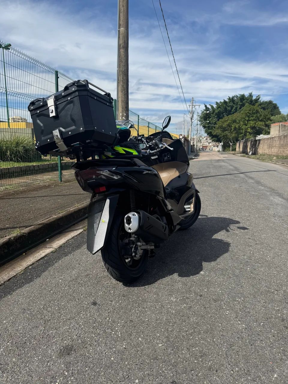 Honda Pcx Dlx  - Foto 4