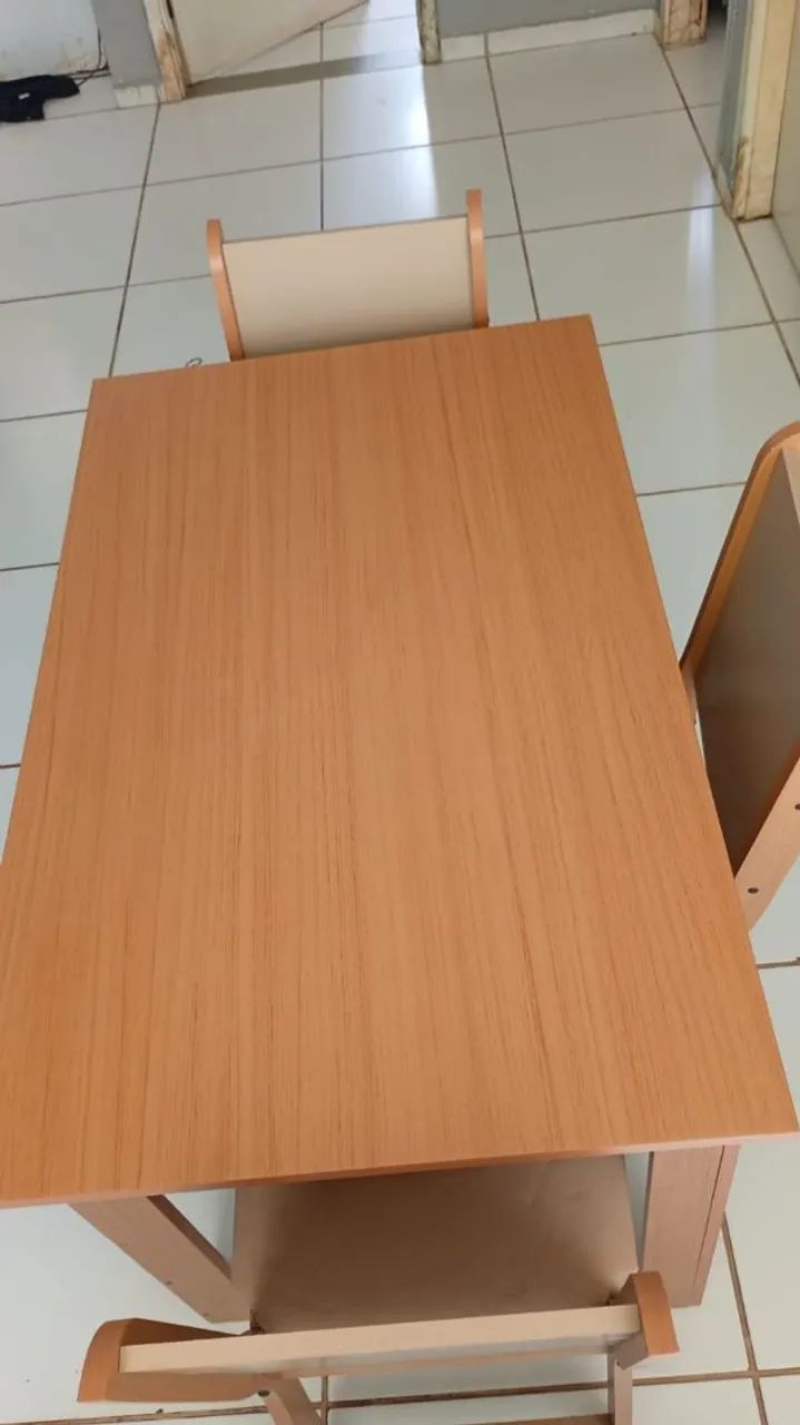 Vendo mesa de madeira - Foto 2