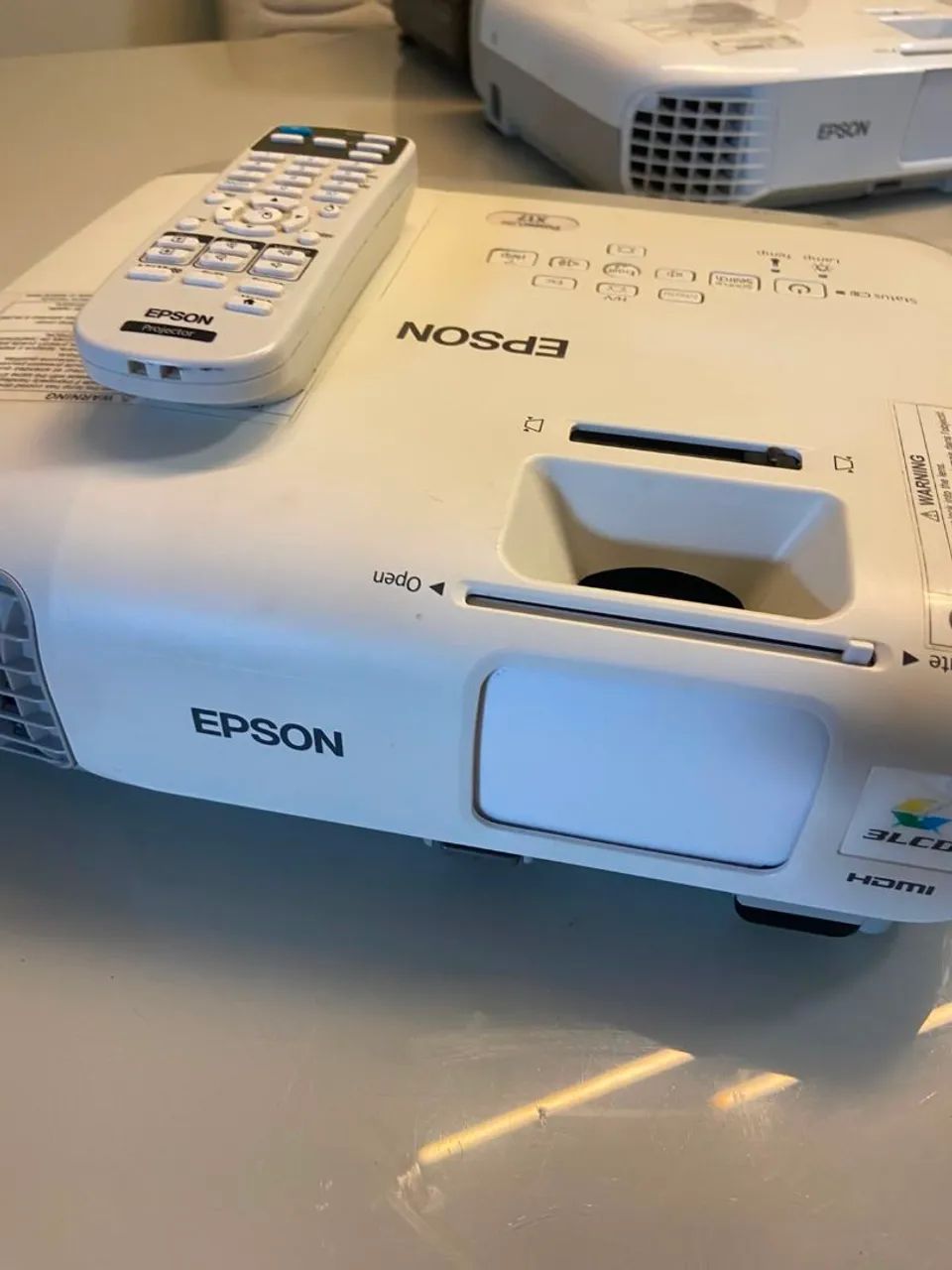 Projetor Epson X17 - Foto 2