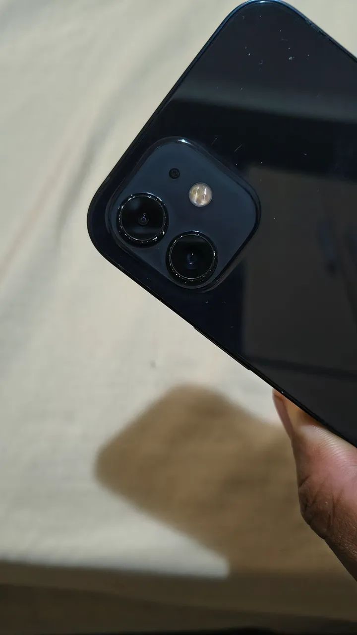 iPhone 12 muito bom, é novo - Foto 5