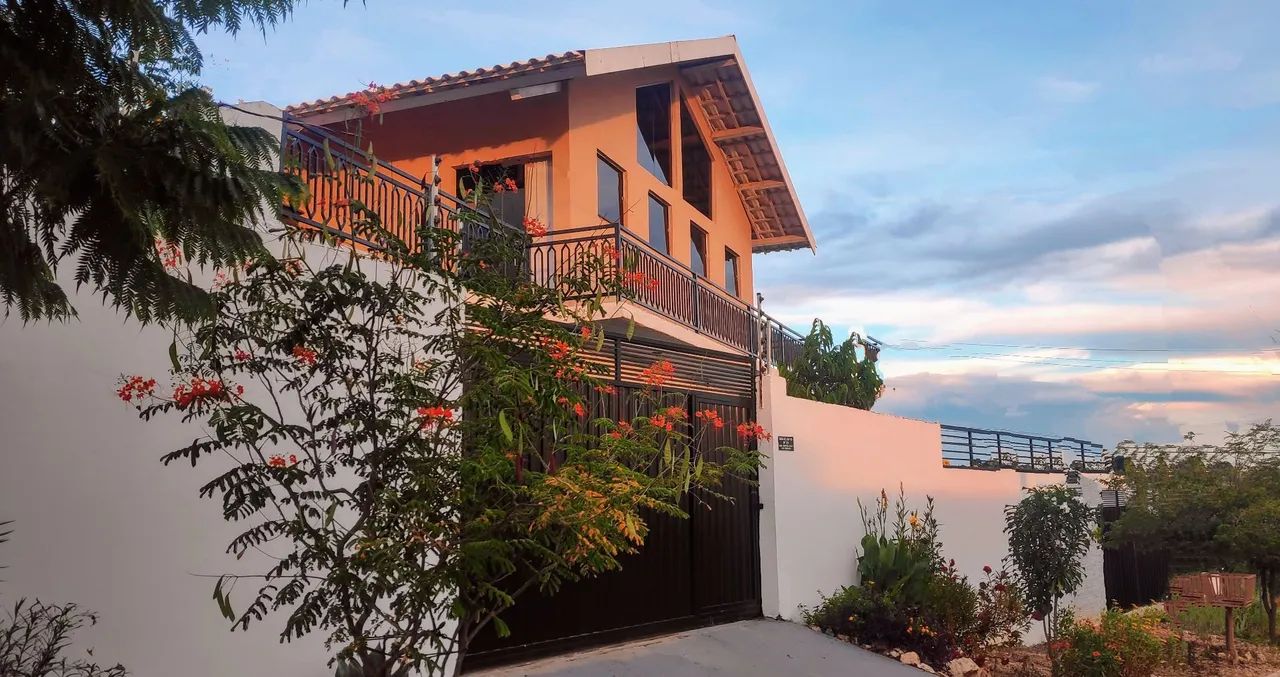 Sobrado Excelente preço!