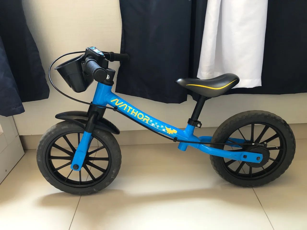 Bicicleta de equilíbrio 