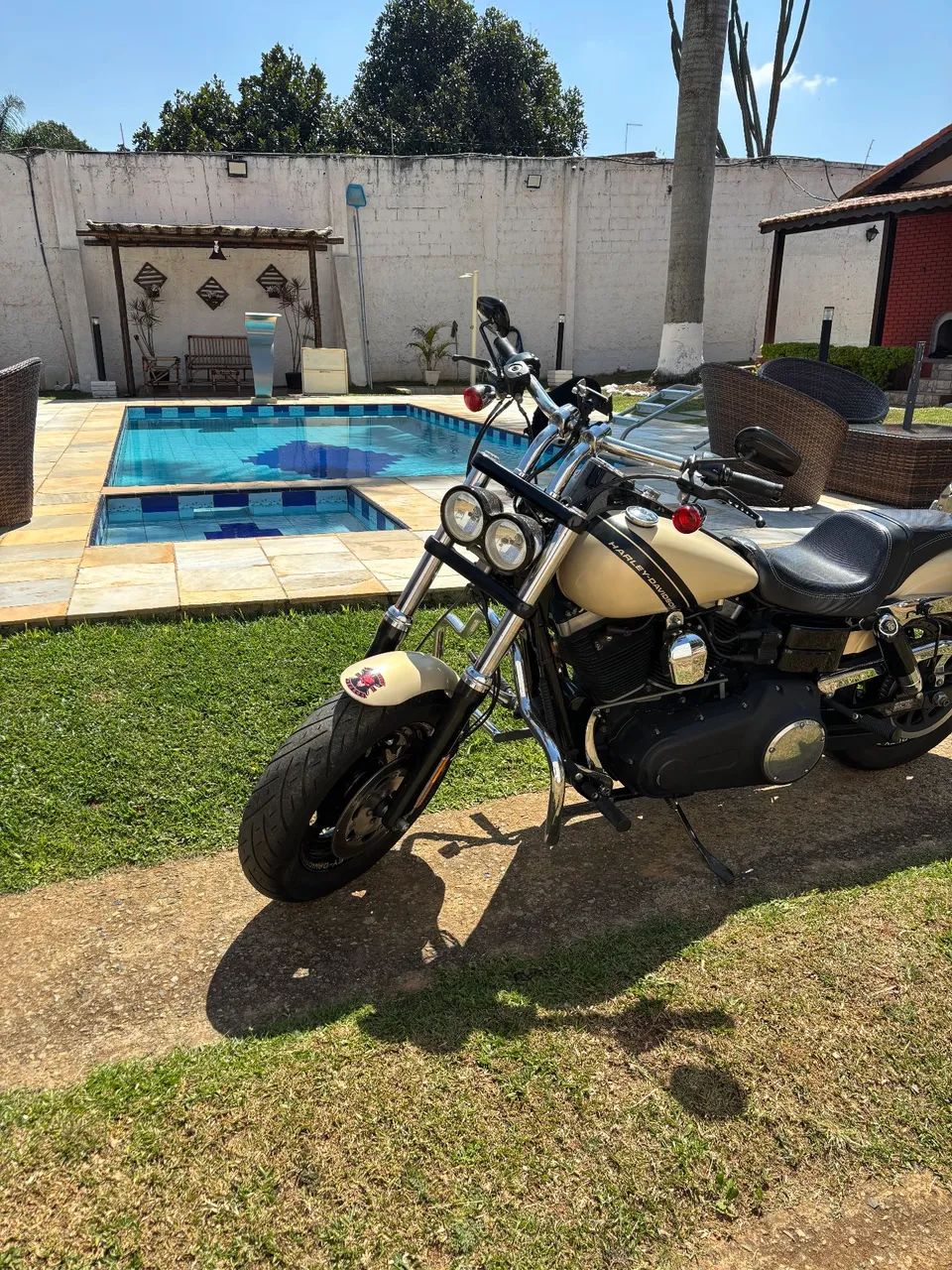 Harley Davidson Dyna Fat Bob - Foto 2