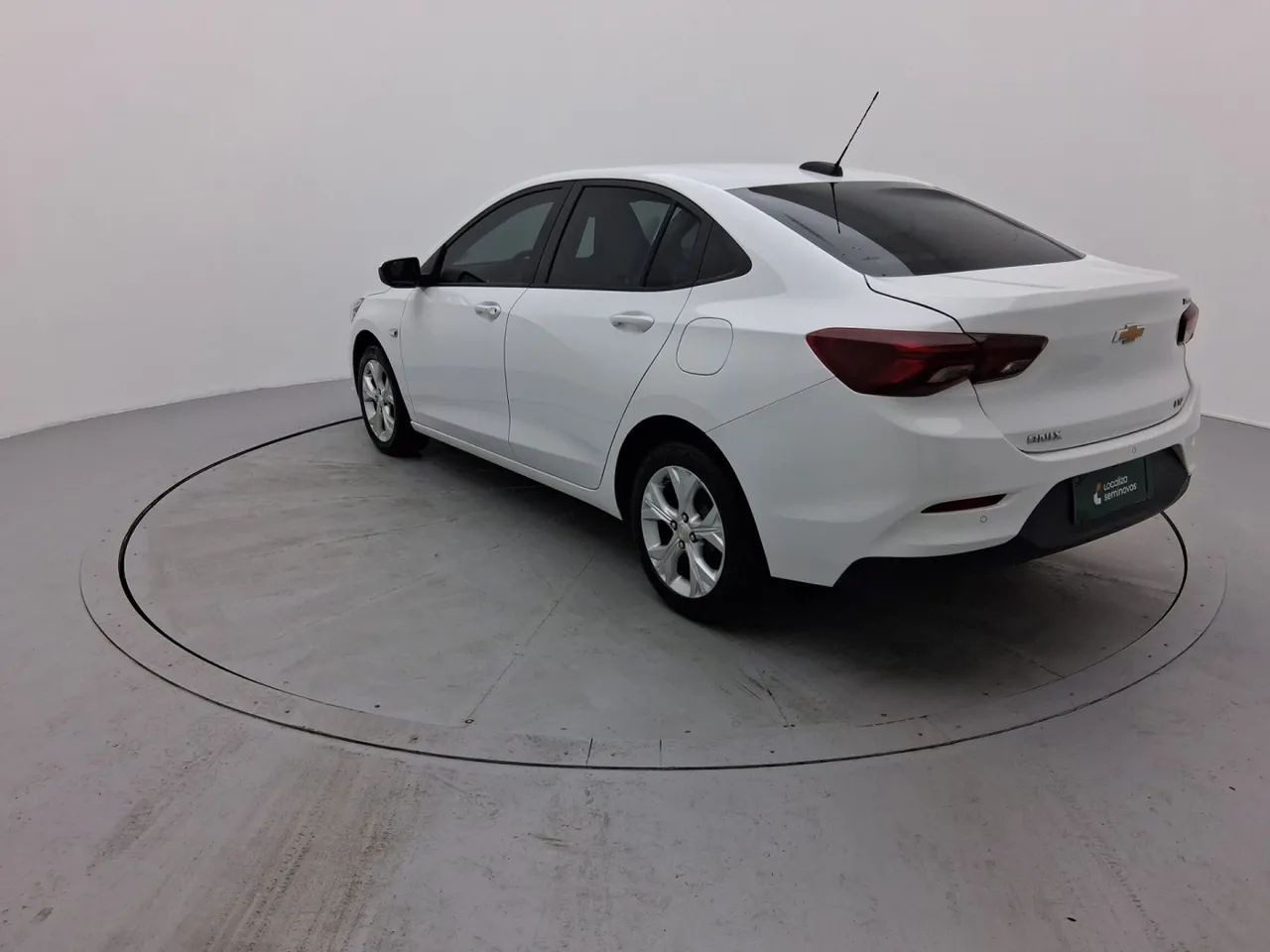 Chevrolet Onix Hatch LTZ 1.0 12V TB Flex Aut. 5P, foto 3 de 18