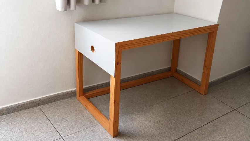Conjunto escritório mesa e cadeira Tok Stok - Foto 2