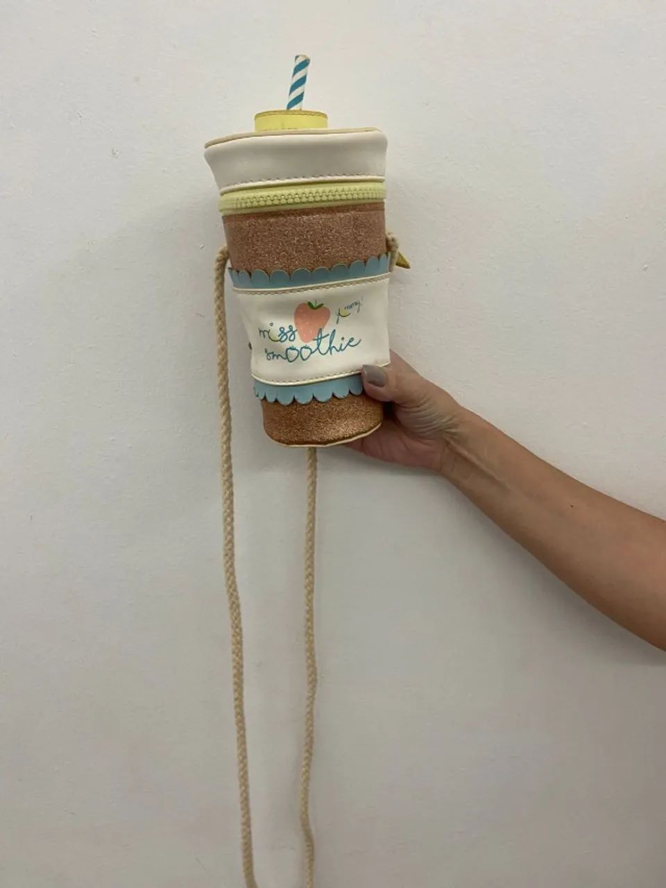 Bolsa Milk Shake da Zara usada mas Original - Se gostou, faça uma proposta