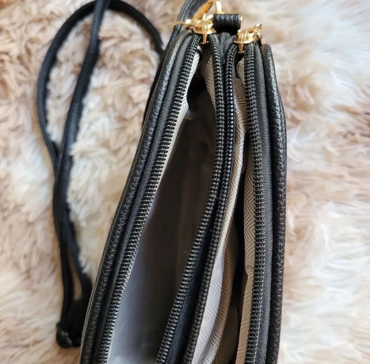 Bolsa preta combina com tudo nova - Foto 3