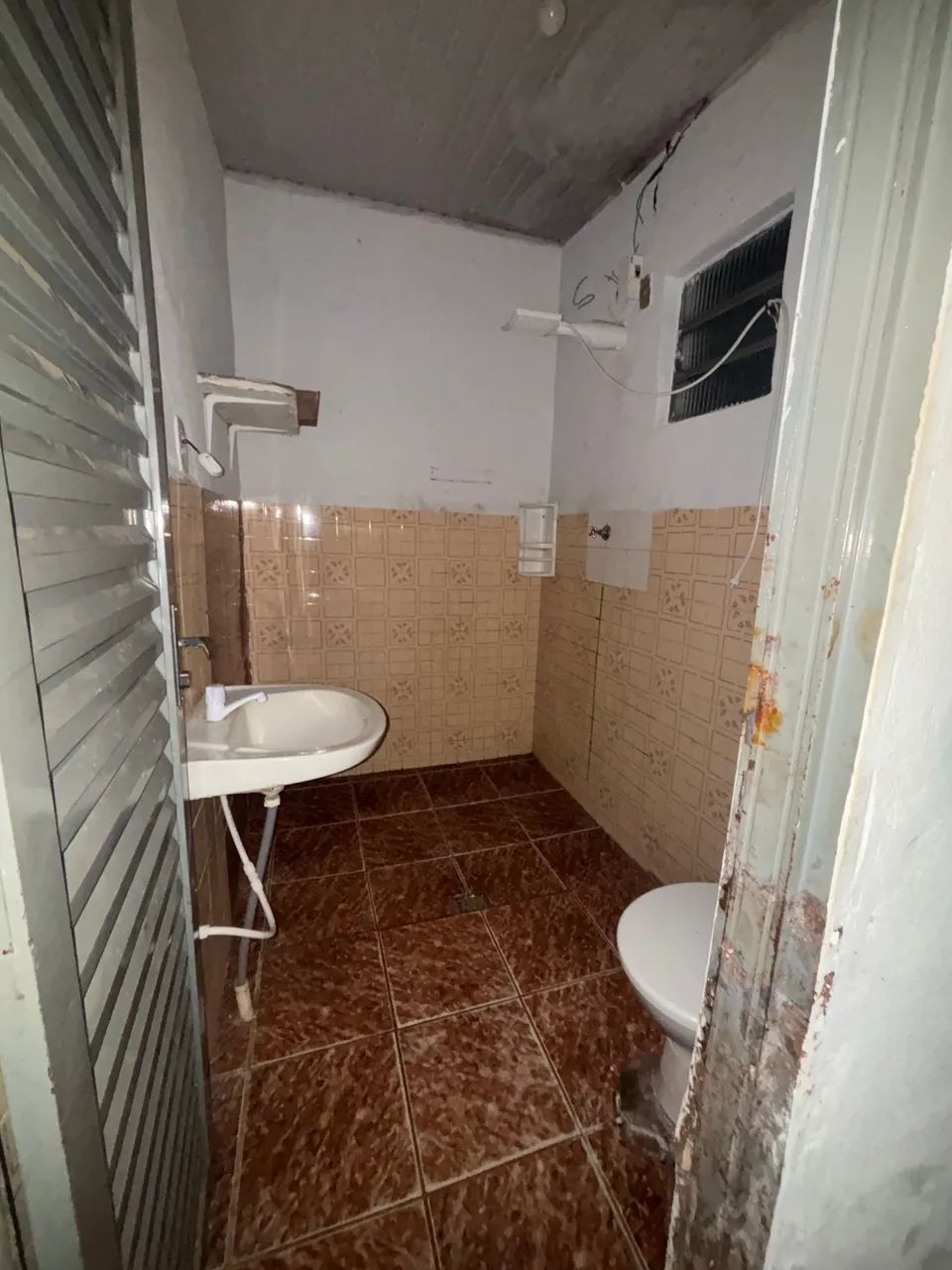 Barracão na Vila Morais