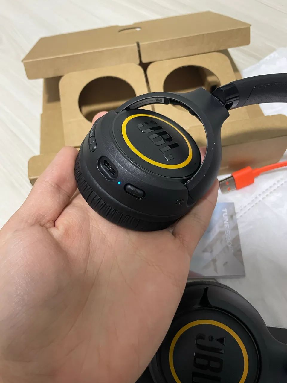 Fone JBL Tune 530bt Original sem uso - Foto 2