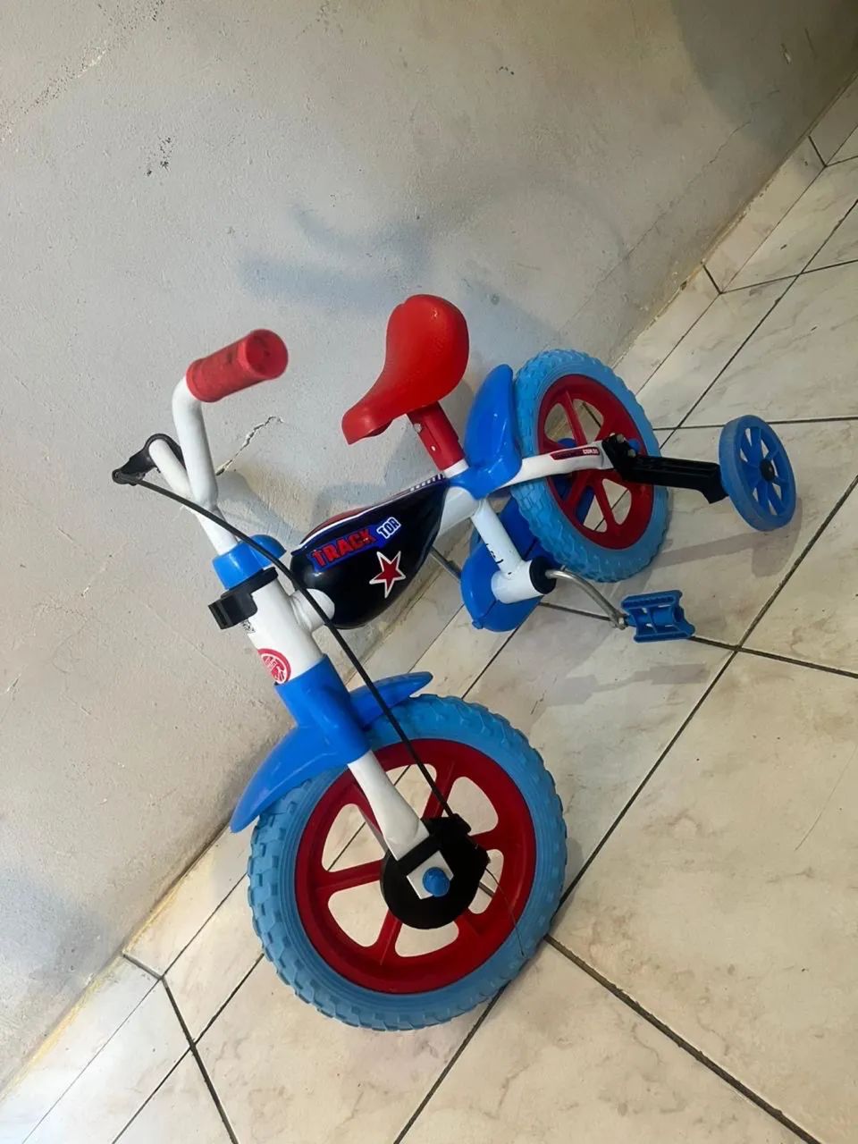 Bicicleta infantil aro 12 - Foto 2