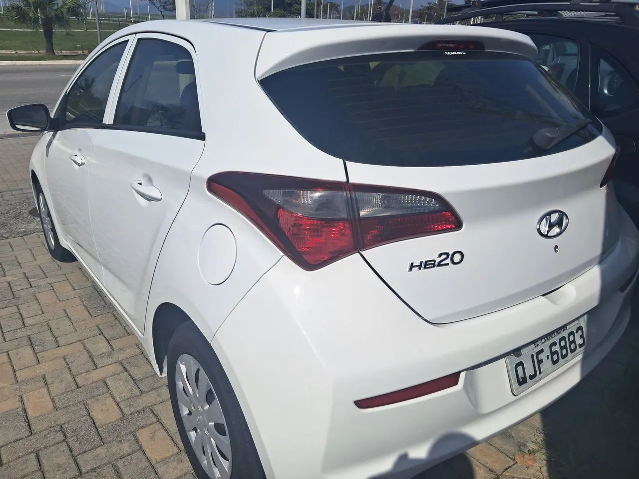 Hyundai HB20 Unique 1.0 Flex 12V Mec. 2019 - Foto 4