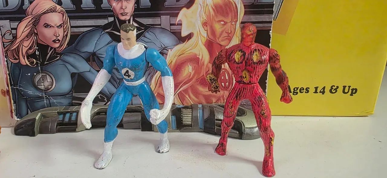 Quarteto Fantástico  figuras de chumbo . - Foto 2
