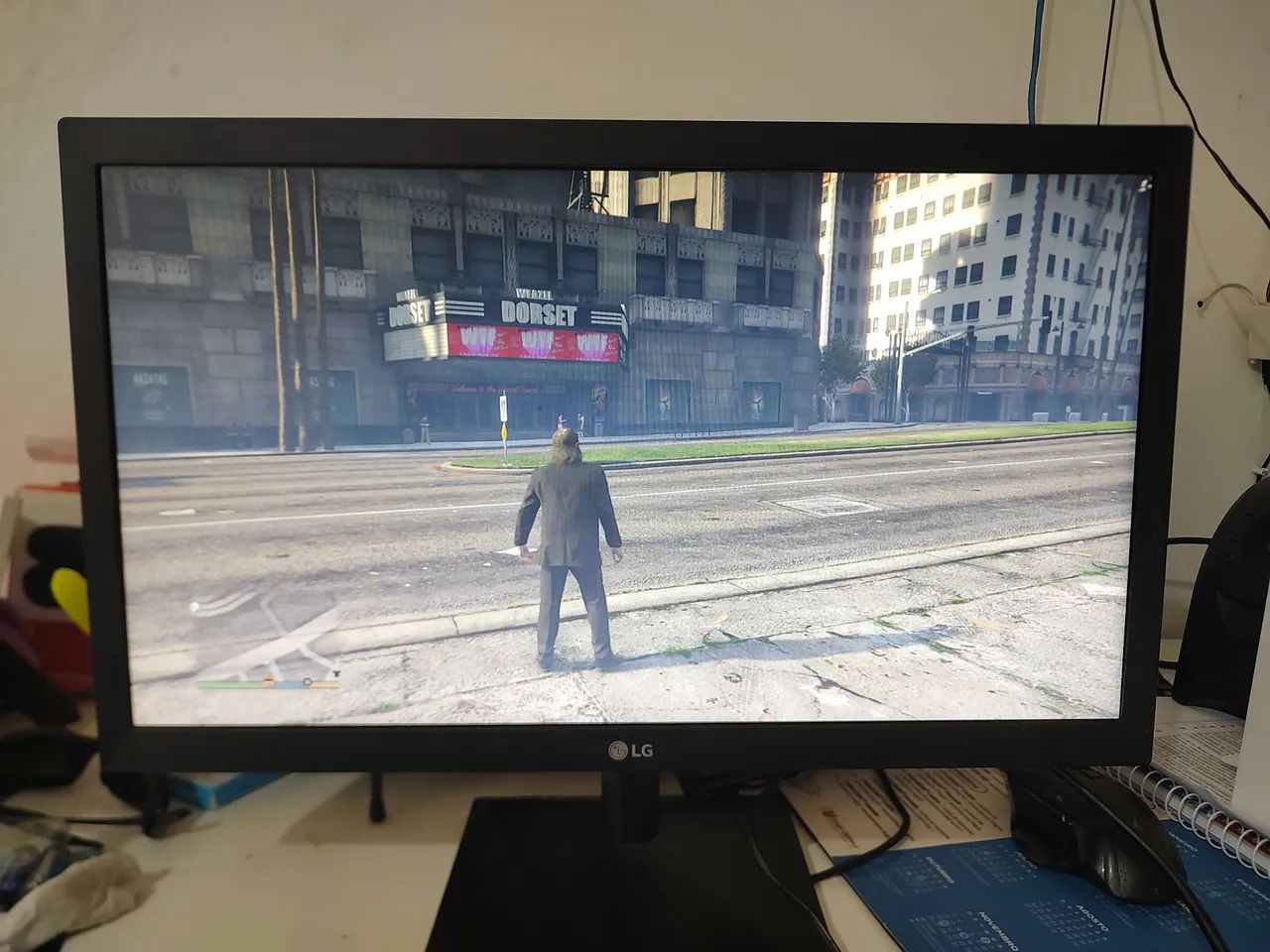 Monitor LG 21 polegadas 