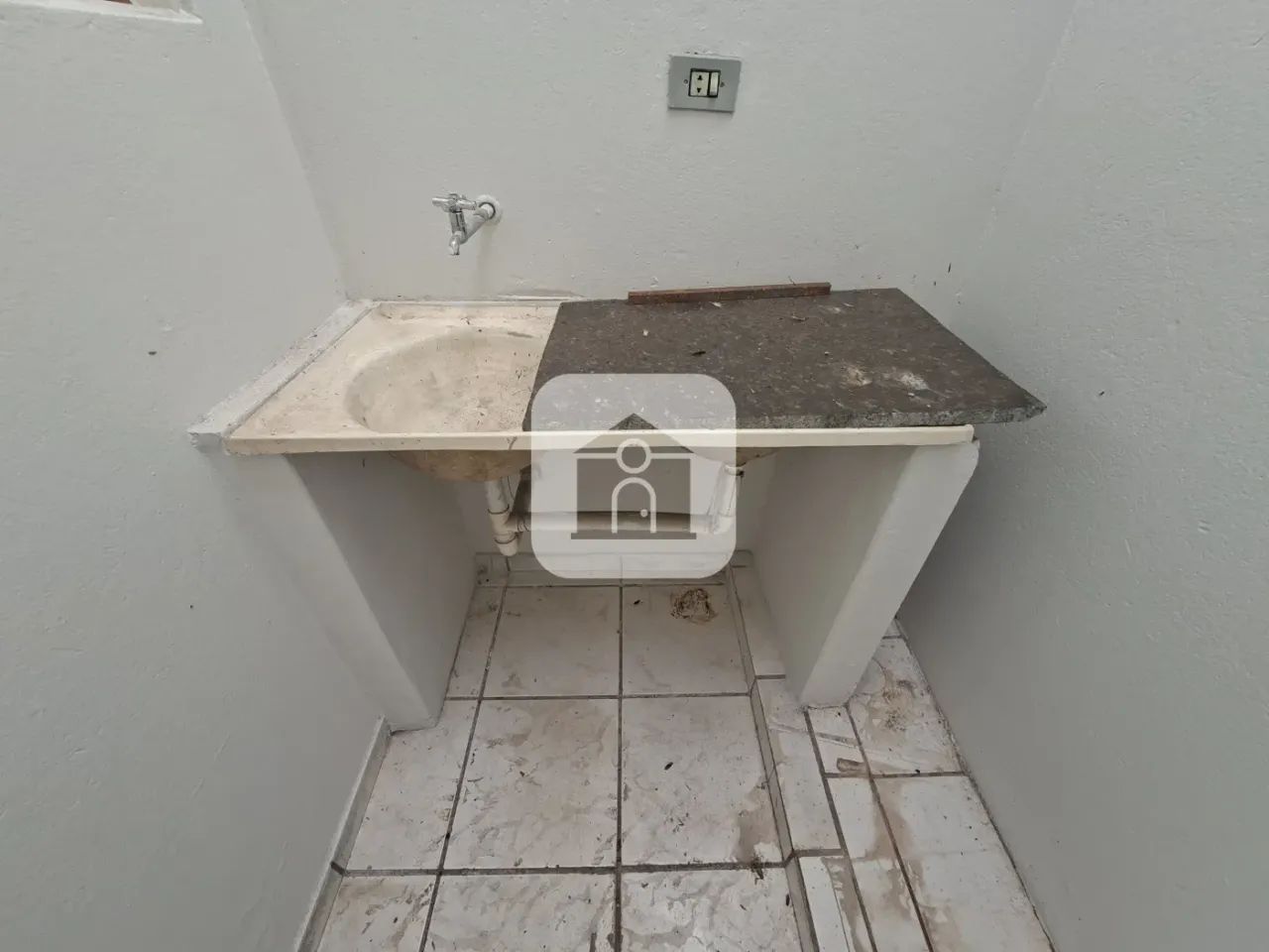 Loja comercial para locação no bairro Martins - Foto 4