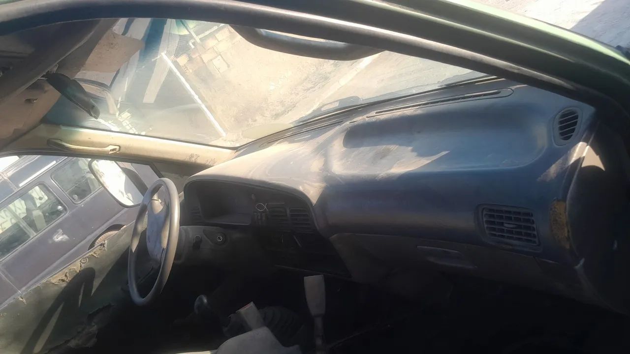    Besta Avan Kia 2001.  - Foto 4