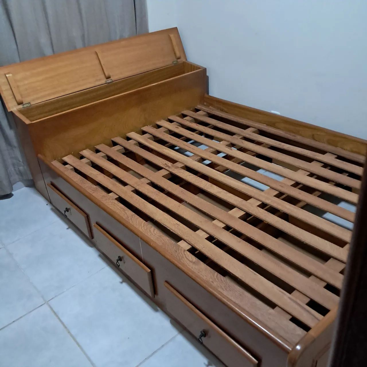 Cama Casal de Madeira Com colchão  - Foto 5