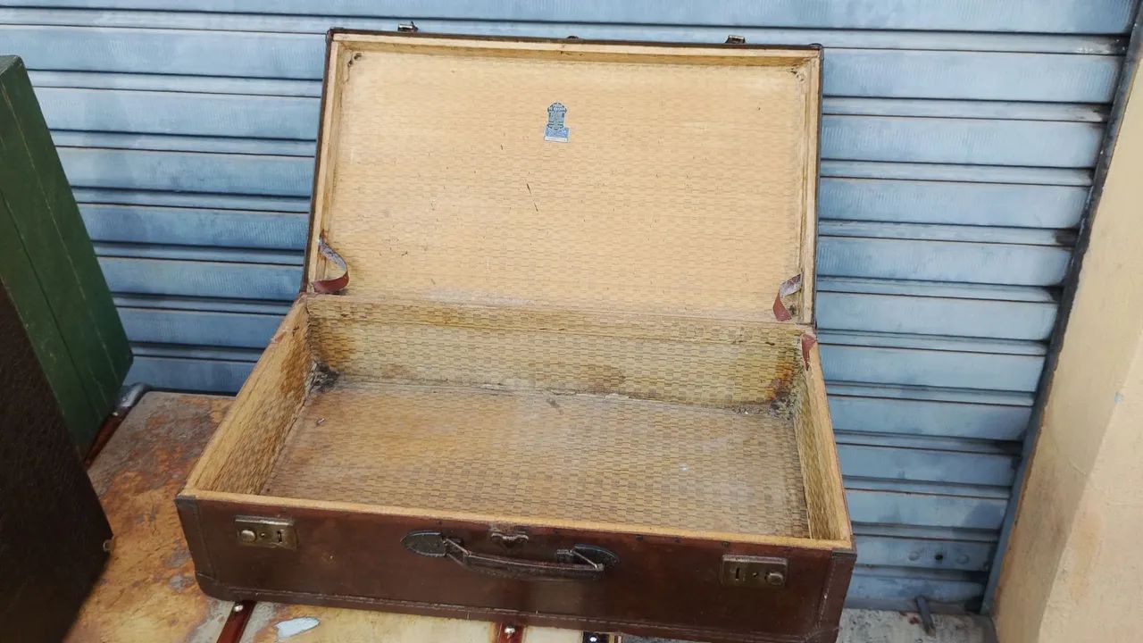 Mala de Couro Antiga, Automóveis, Decoração.  - Foto 5