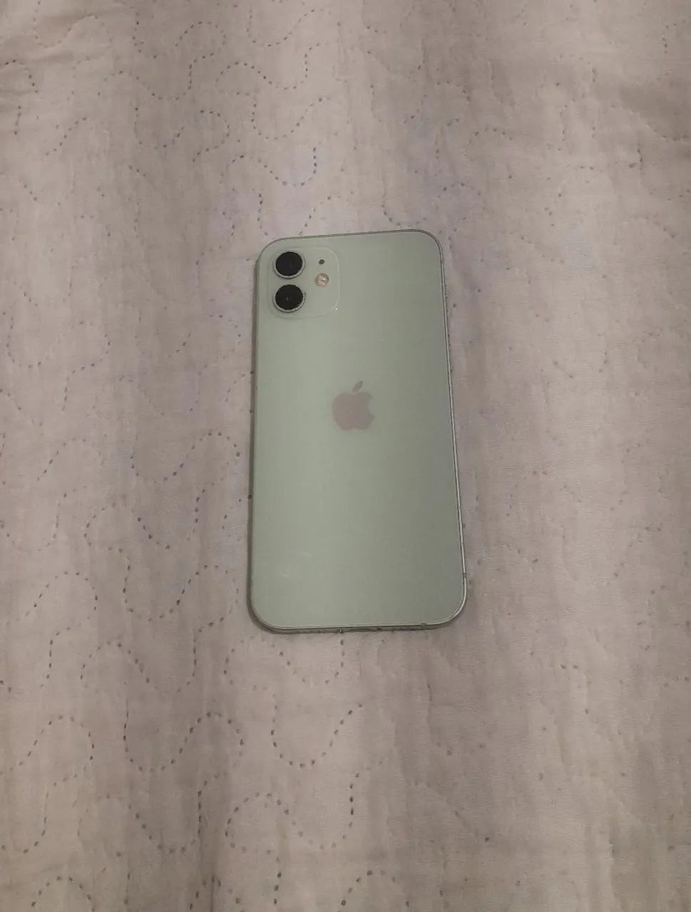 Vendo ou troco por algo do meu interesse iphone 12