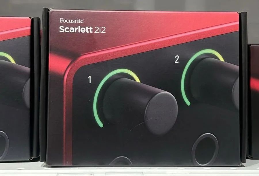 FOCUSRITE 2I2 4°Geração