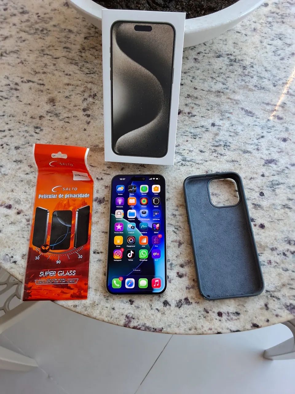 iPhone 15 Pro Max