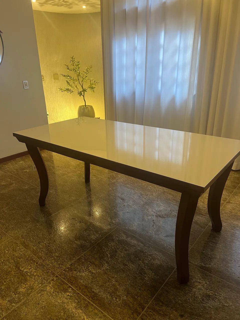 Mesa de jantar 6 lugares