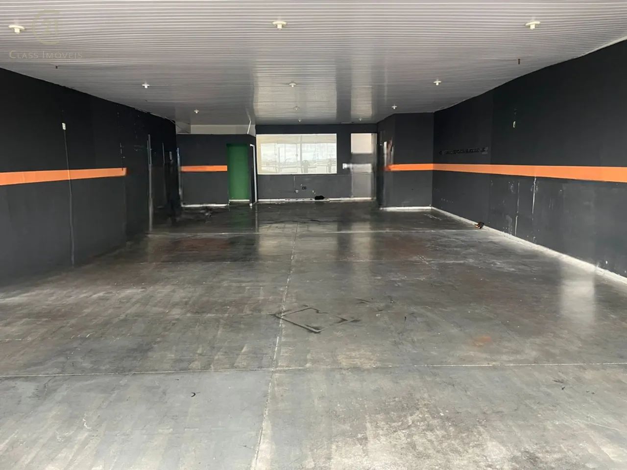 Sala para alugar em Londrina, Conjunto Vivi Xavier, com 180 m²