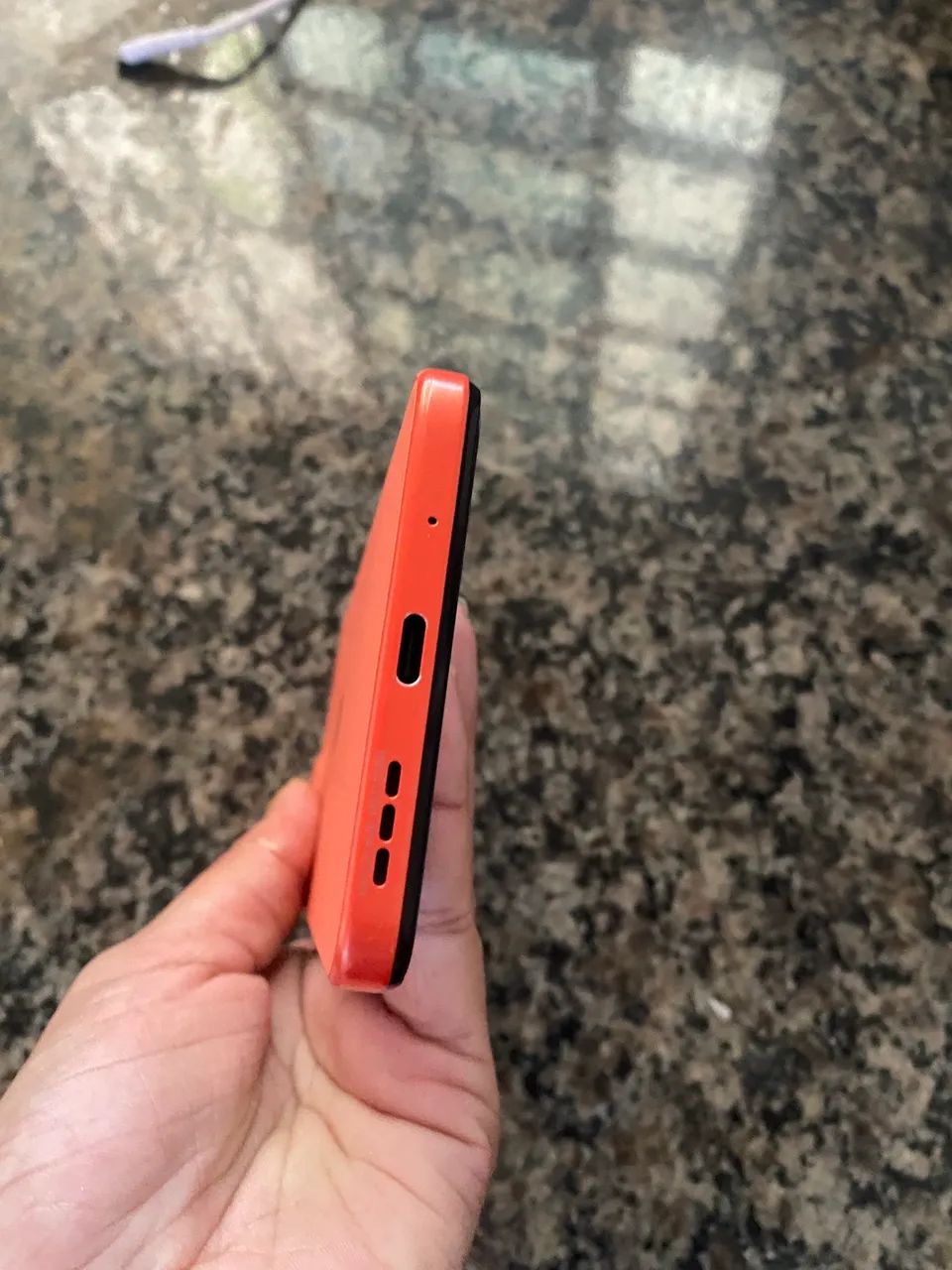 Moto G6 novo perfeito estado com a caixa sem avarias  - Foto 4