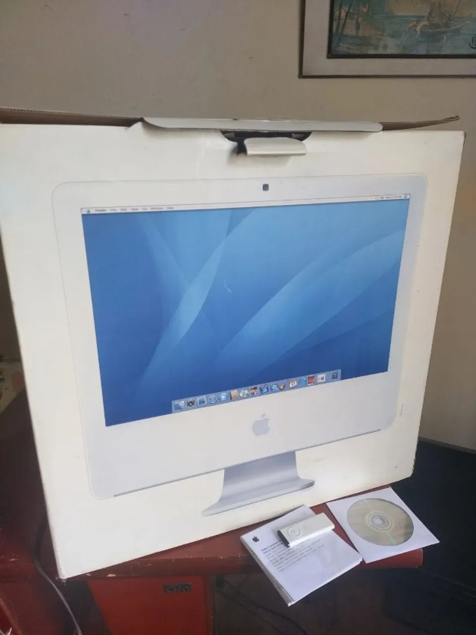 Imac 2006 - Acompanha caixa original e Nota Fiscal original
