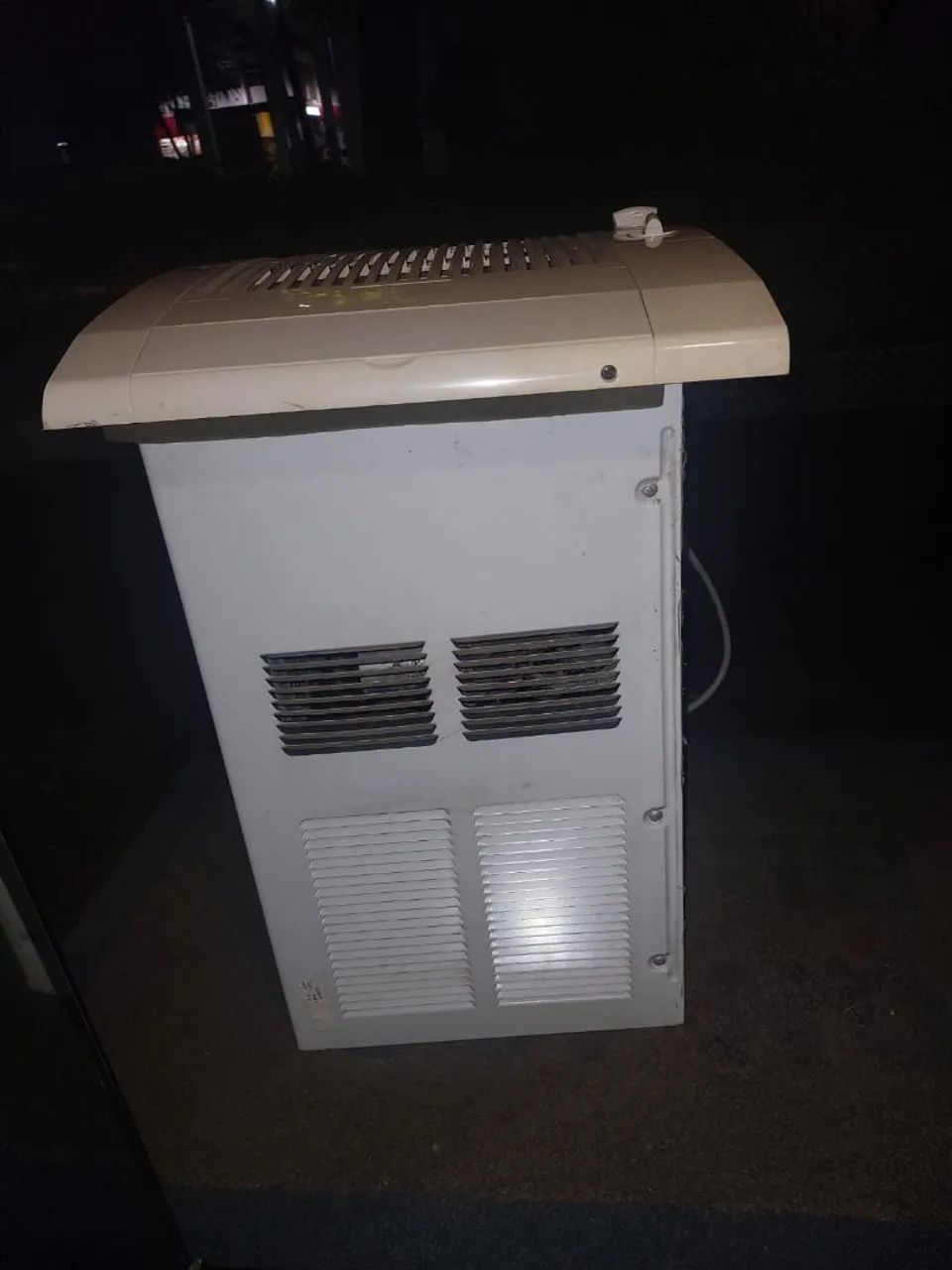 Ar condicionado Eletrolux 7500 BTUs  - Foto 5