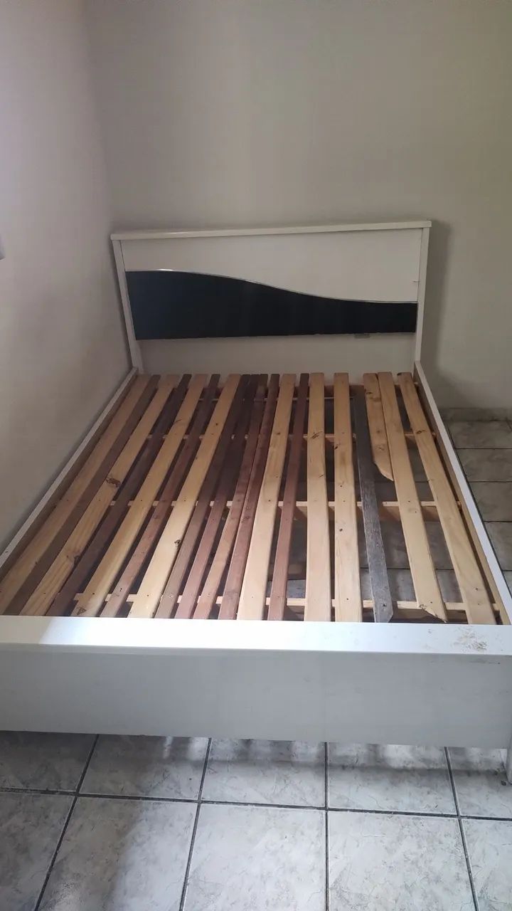 Cama de casal com colchão  - Foto 2