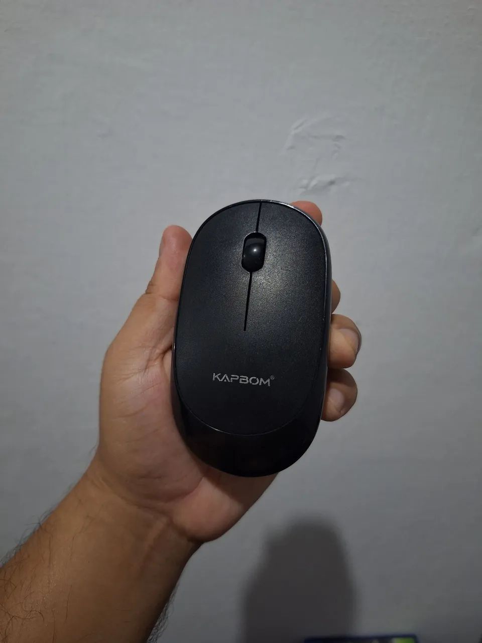 Mouse Kapbom Preto sem Fio + Receptor USB - Foto 2