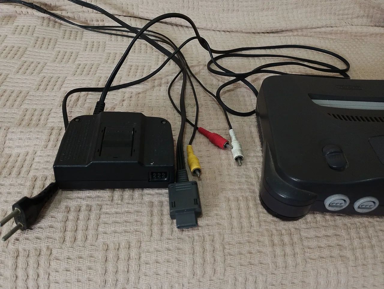 Nintendo 64 + 8 Jogos + Controle Paralelo - Jogos de Vídeo Game