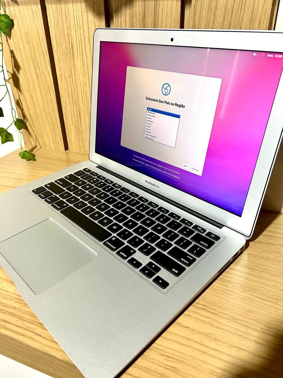 MacBookAir 2017年式 MacBook Air 2017 ainda vale a pena em 2022?