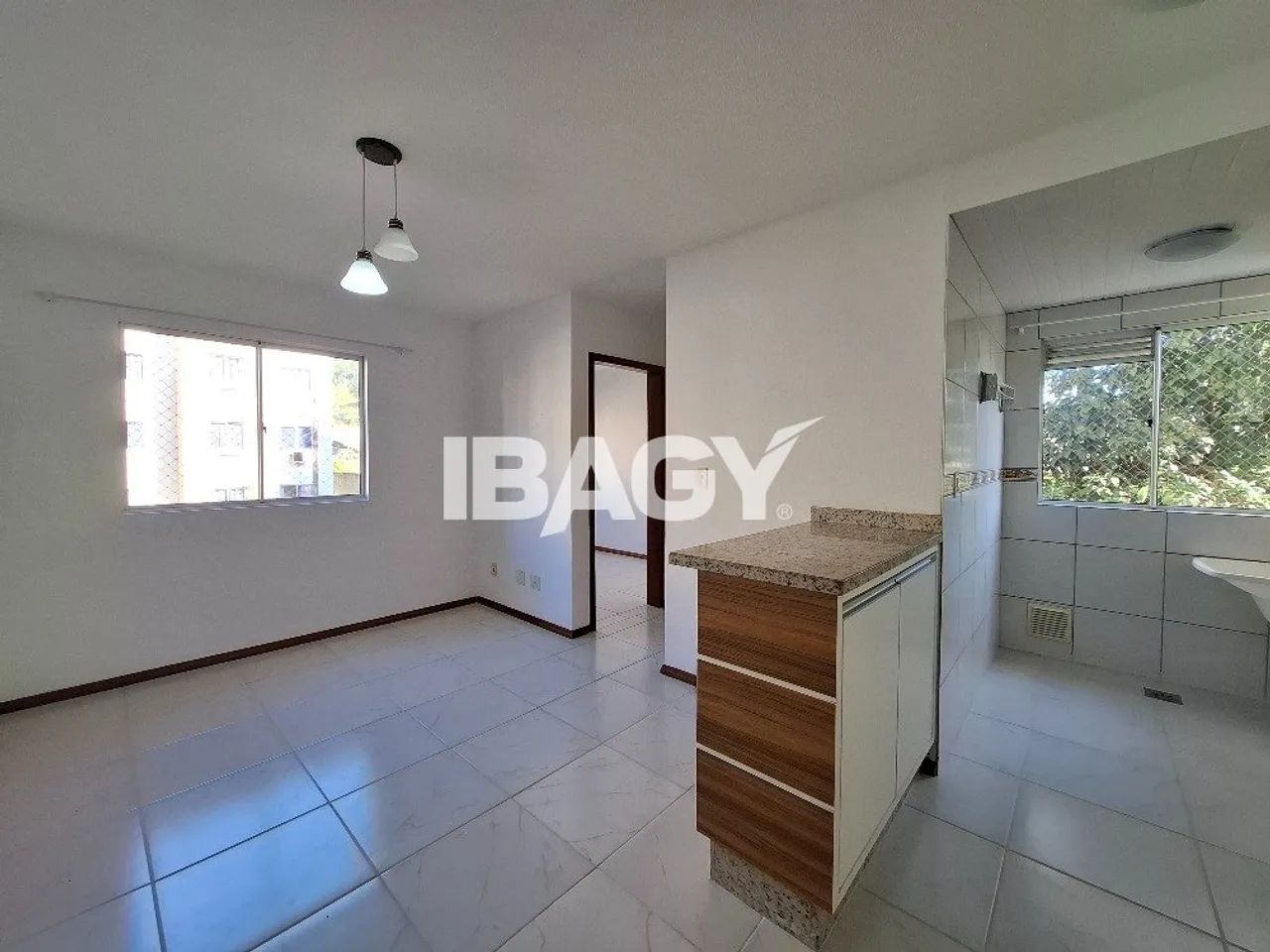 Excelente Apartamento 2 dormitório(s) em Fundos - Biguaçu - Foto 2