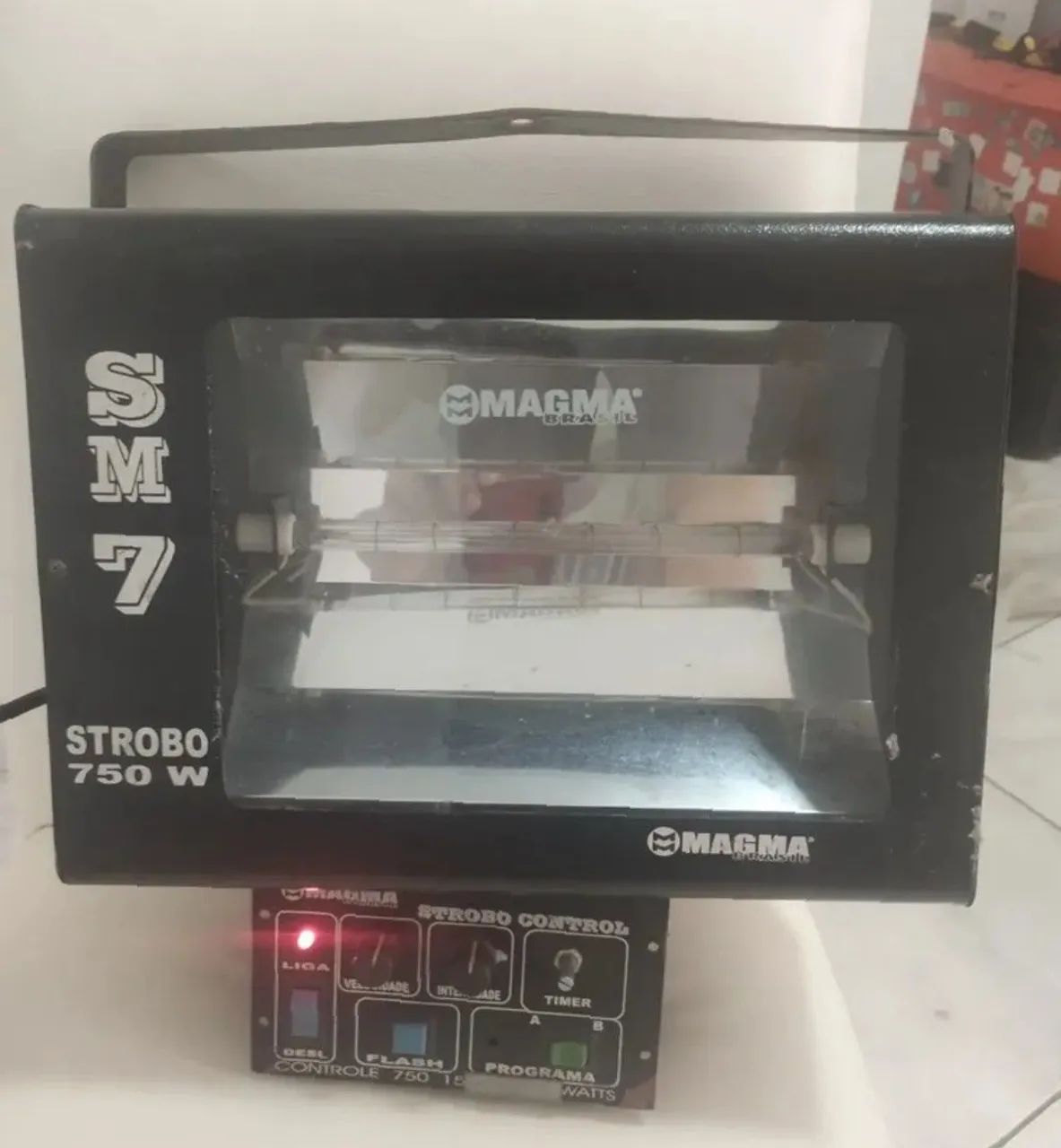 Strobo 750 watts 