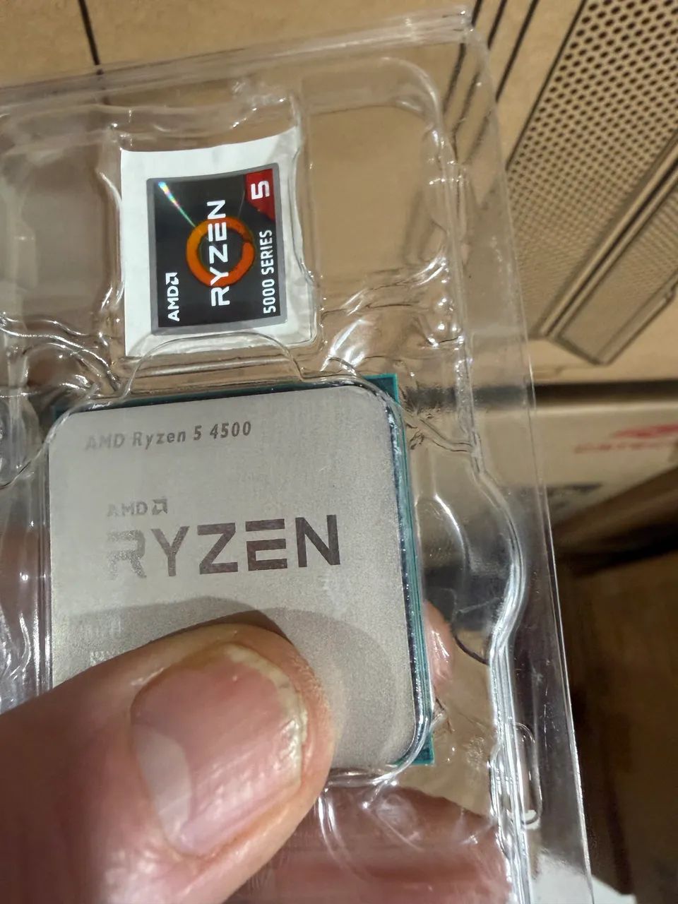 Barbada Processador RYZEN 5 4500 Novo