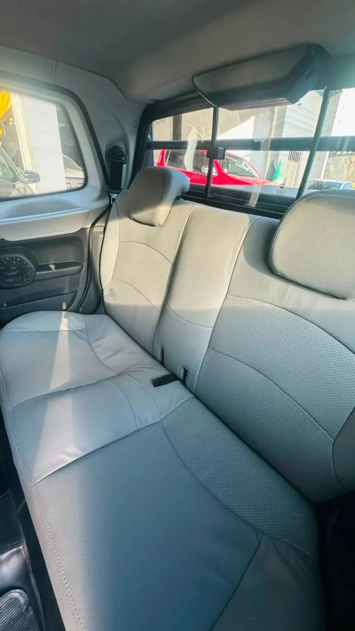 Fiat Strada Working Hard 1.4 Fire Flex 8V CD 2017 - Foto 3