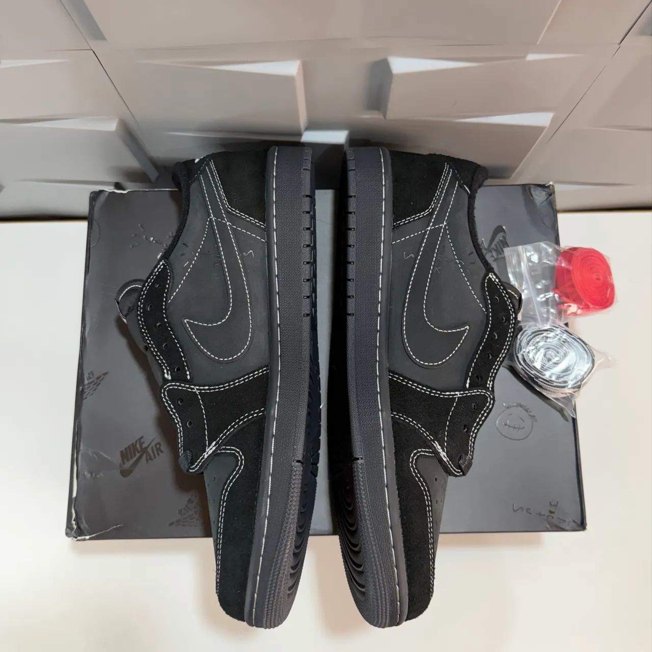 Air Jordan 1 Low x Travis Scott Black Phantom 43,5 - Foto 4