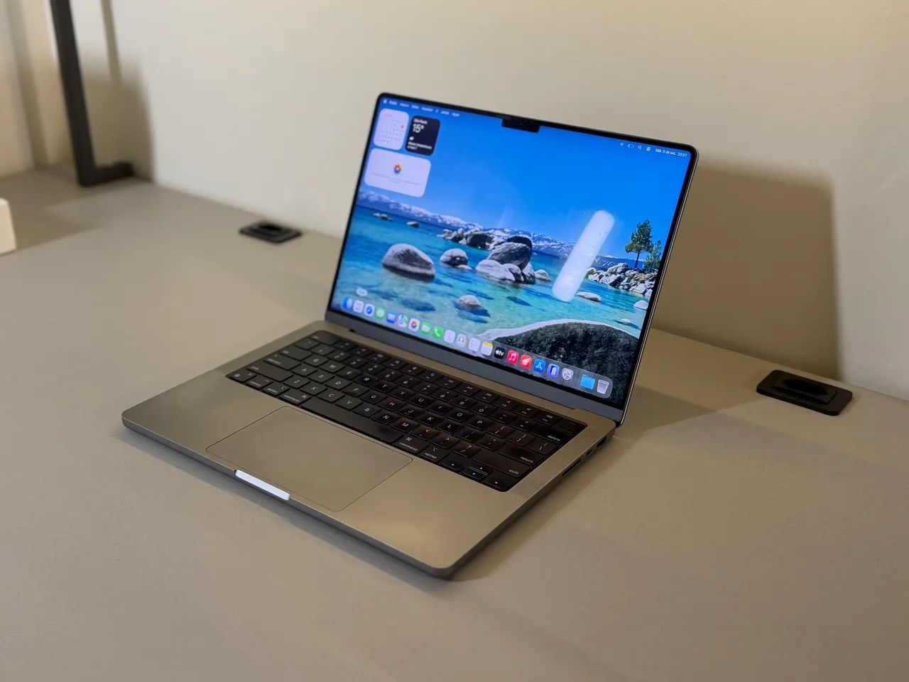 MacBook Pro 14 Polegadas M1 Pro 16GB 512SSD - Seminovo - Notebooks