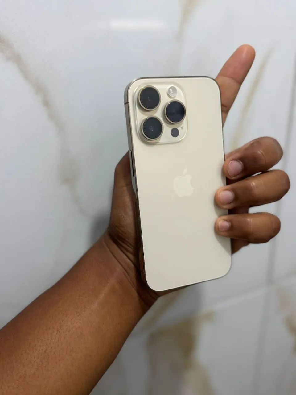 iPhone 14 pro  - Foto 2